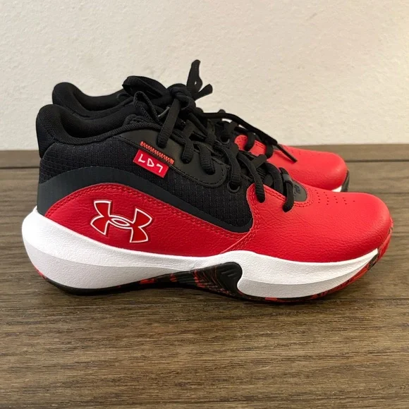 NEW [Under Armour] Lockdown 7 Black/Red/White Athletic Sneakers Shoes Youth 3.5 - Picture 7 of 12